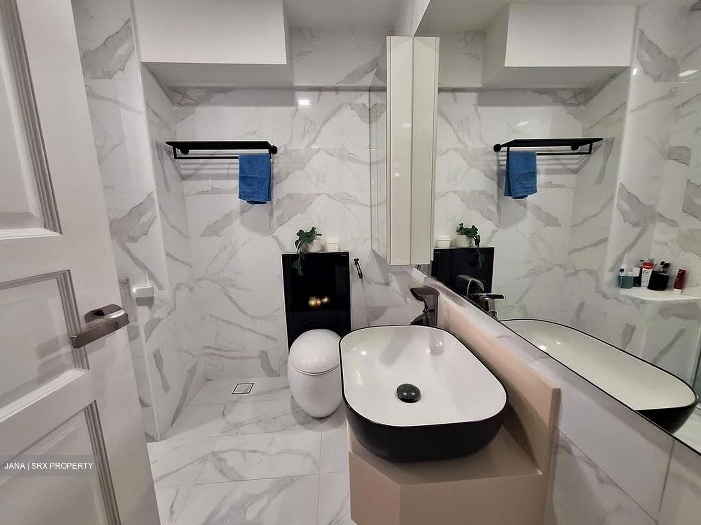 Blk 533 Hougang Avenue 6 (Hougang), HDB Executive #607525741